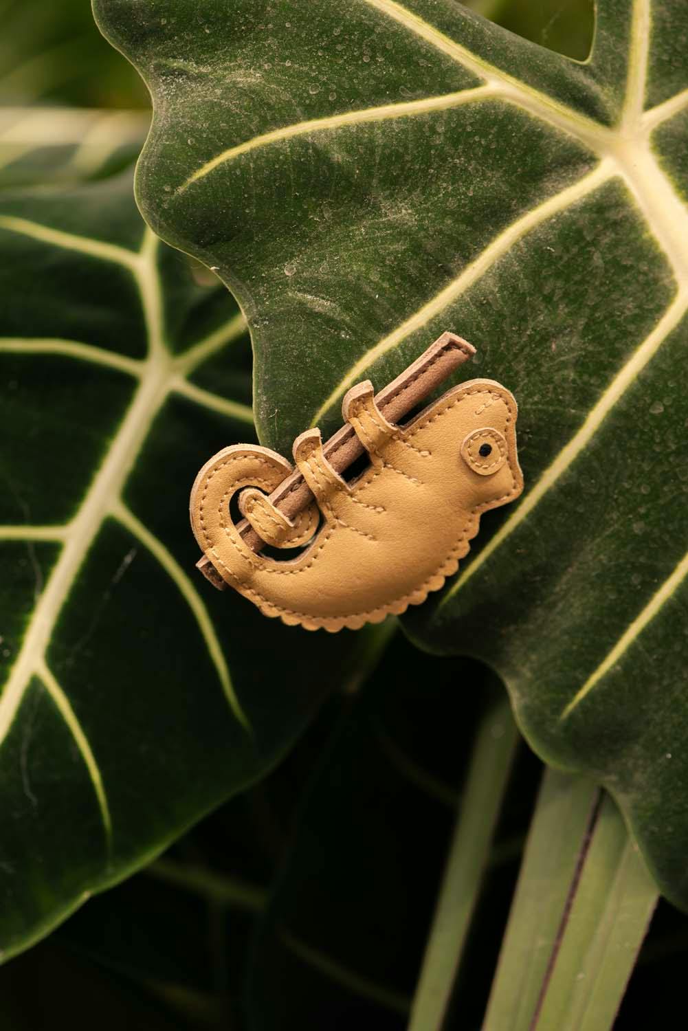 Talei Clip | Yellow Chameleon | Khaki Nubuck
