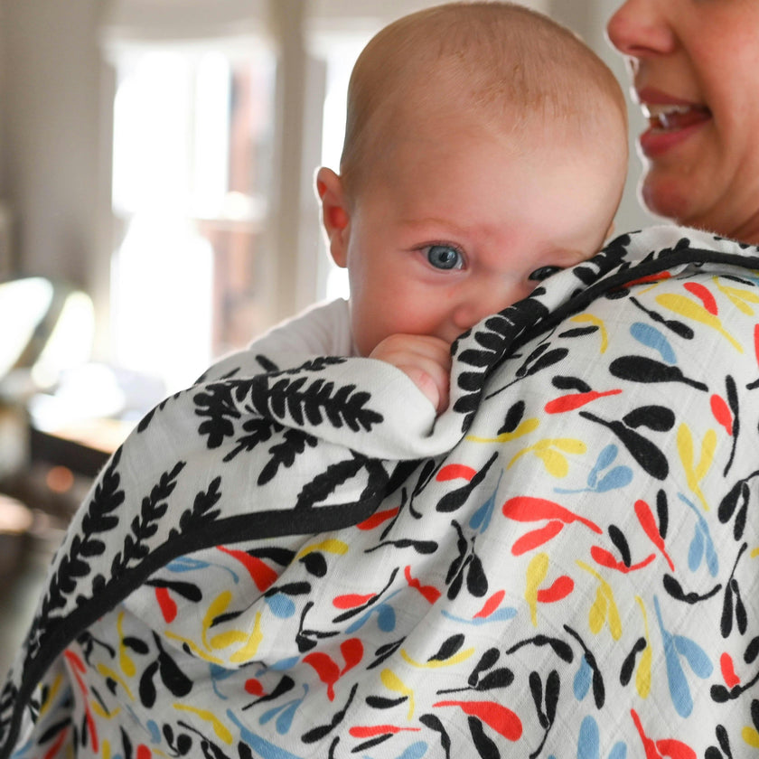 PLANT PRINT MUSLIN BLANKET - reversible newborn to 4 months / 5+ months