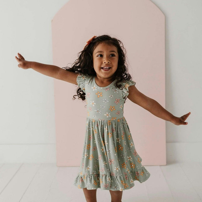 Girls Sleeveless Twirl Dress in Sketched Daisy