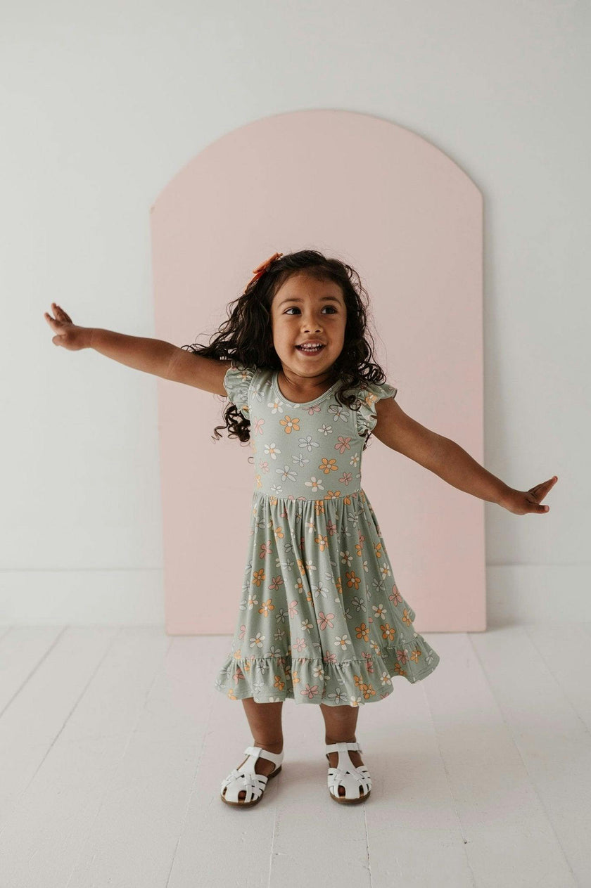 Girls Sleeveless Twirl Dress in Sketched Daisy