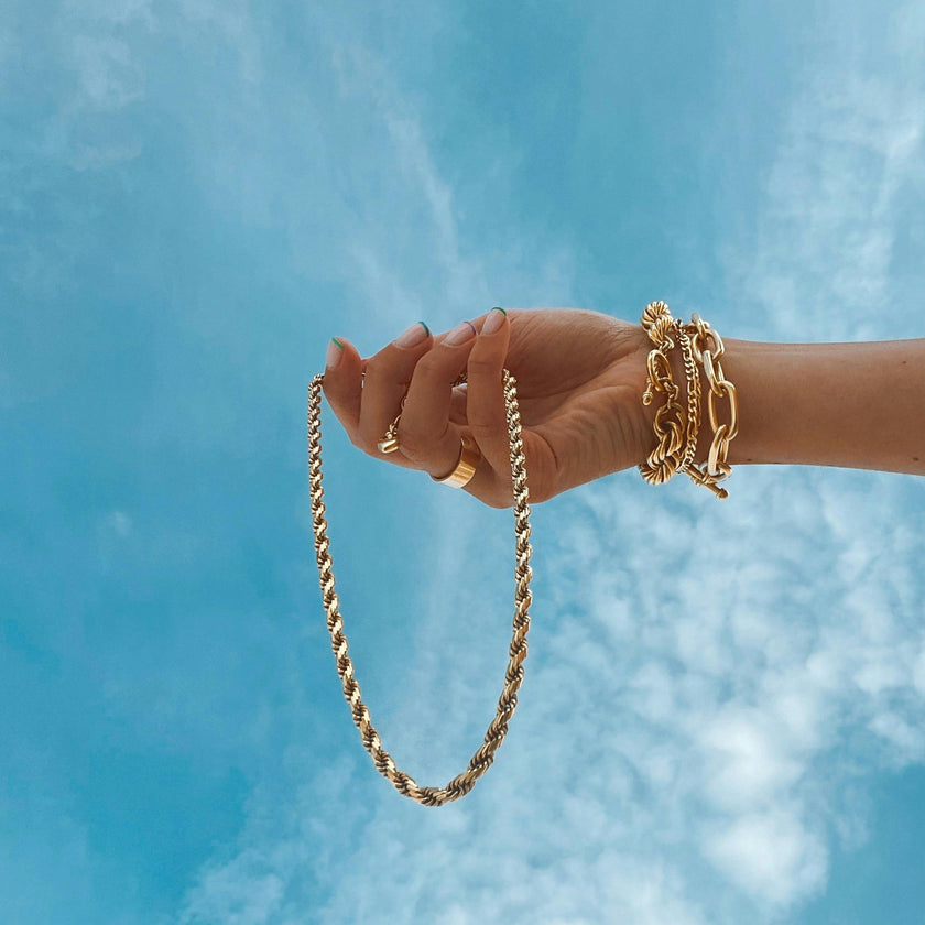 Maeve Necklace