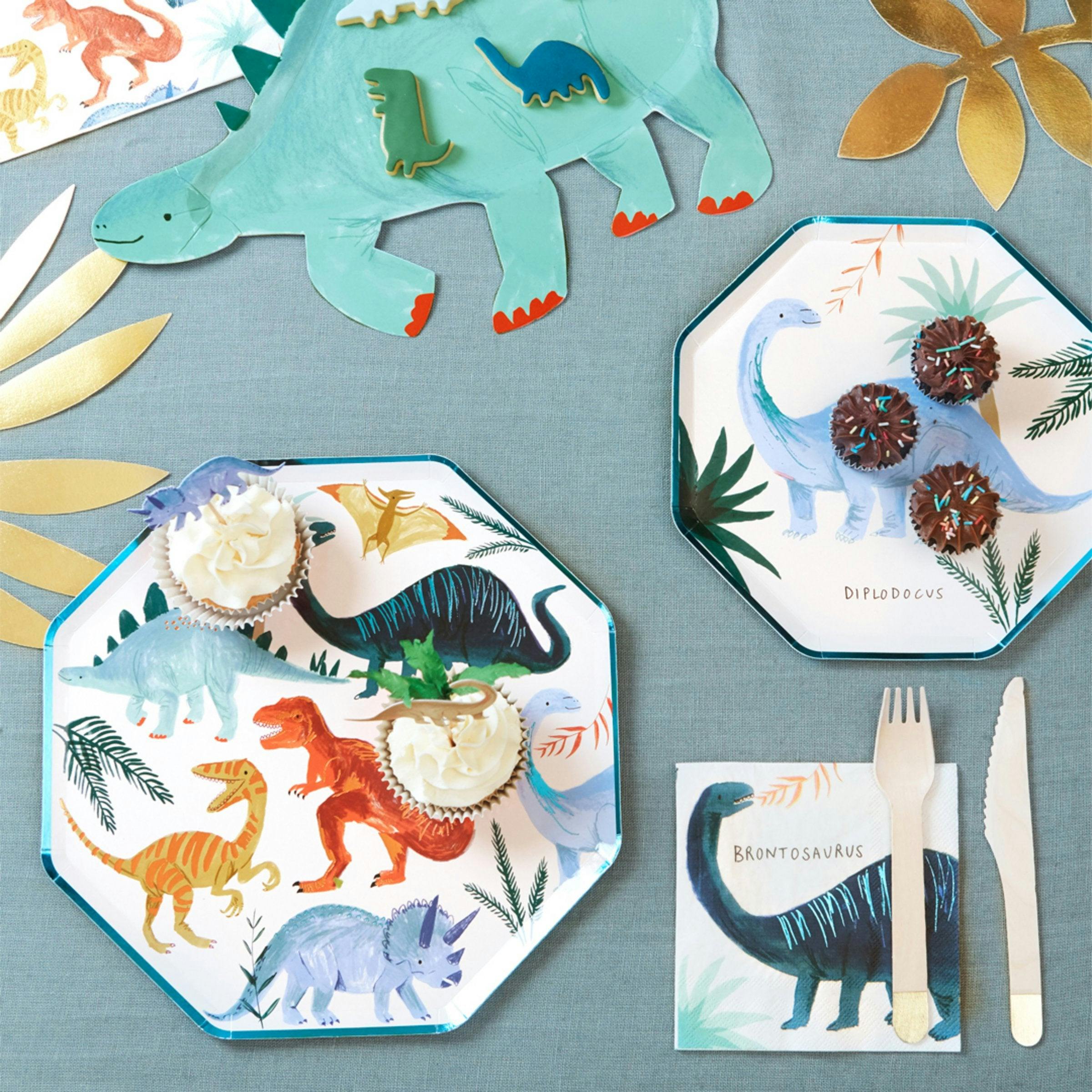 Kingdom Small Napkins