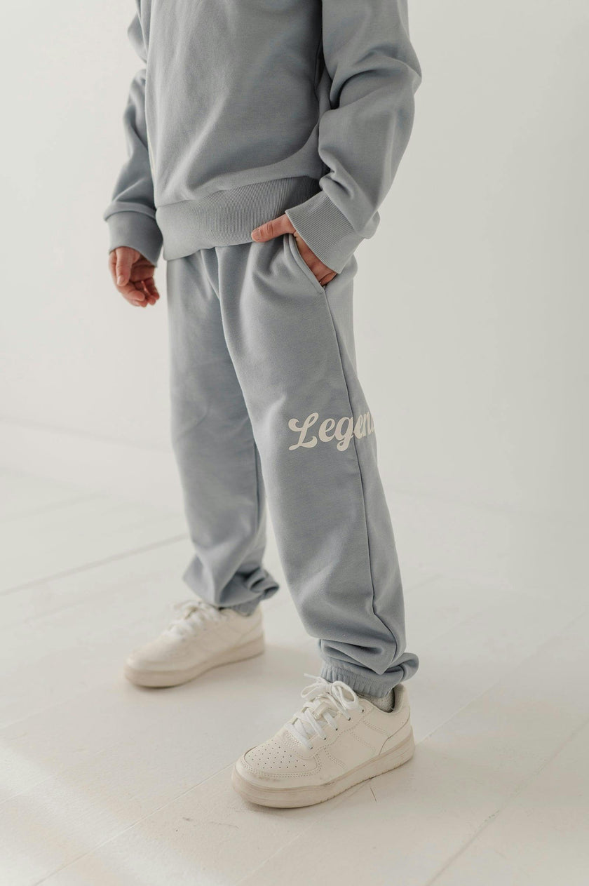 Boys Dario Graphic Sweatpants in Legend in Blue Fog