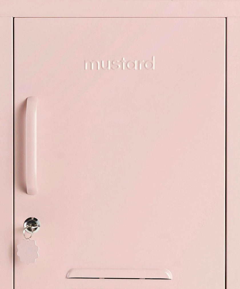The Shorty In Blush