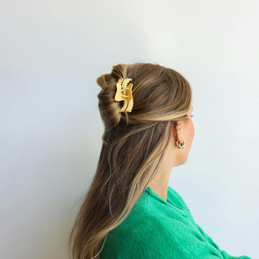 KAXI WAVY MINI HOLD EVERYTHING CLAW