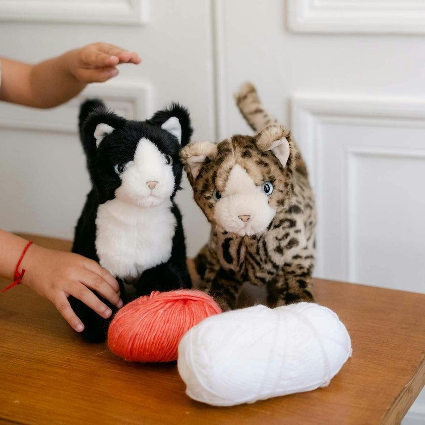 LA PELUCHERIE My Cat Gustave - Small 26cm - Tiger