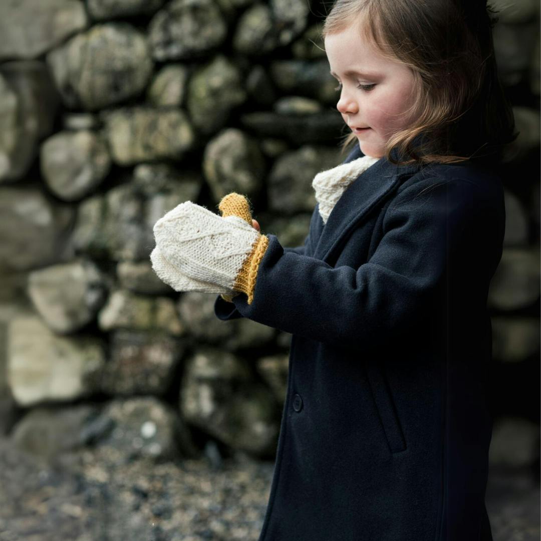 Finchley Merino Mittens - Mustard