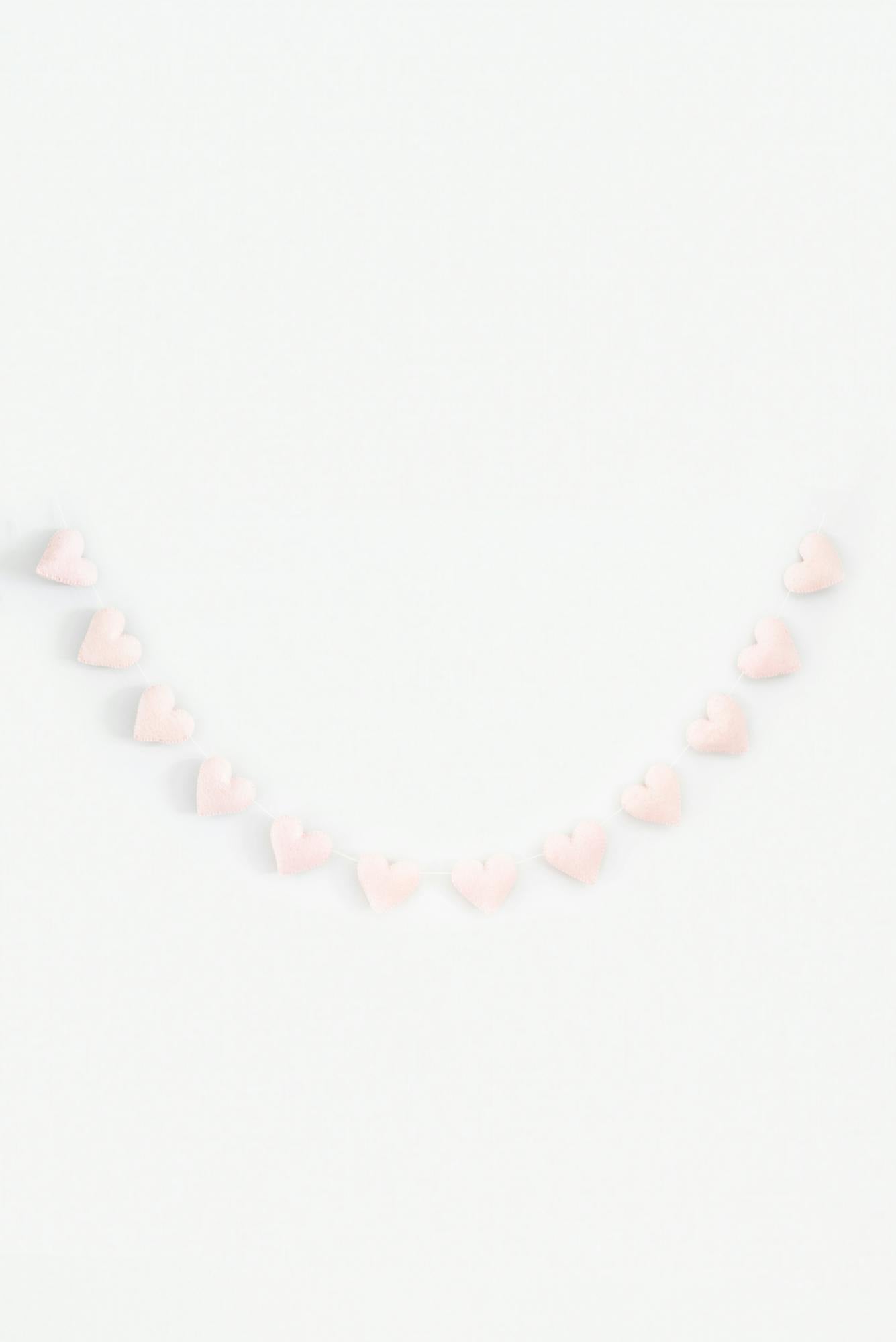 Heart Garland (Pink)