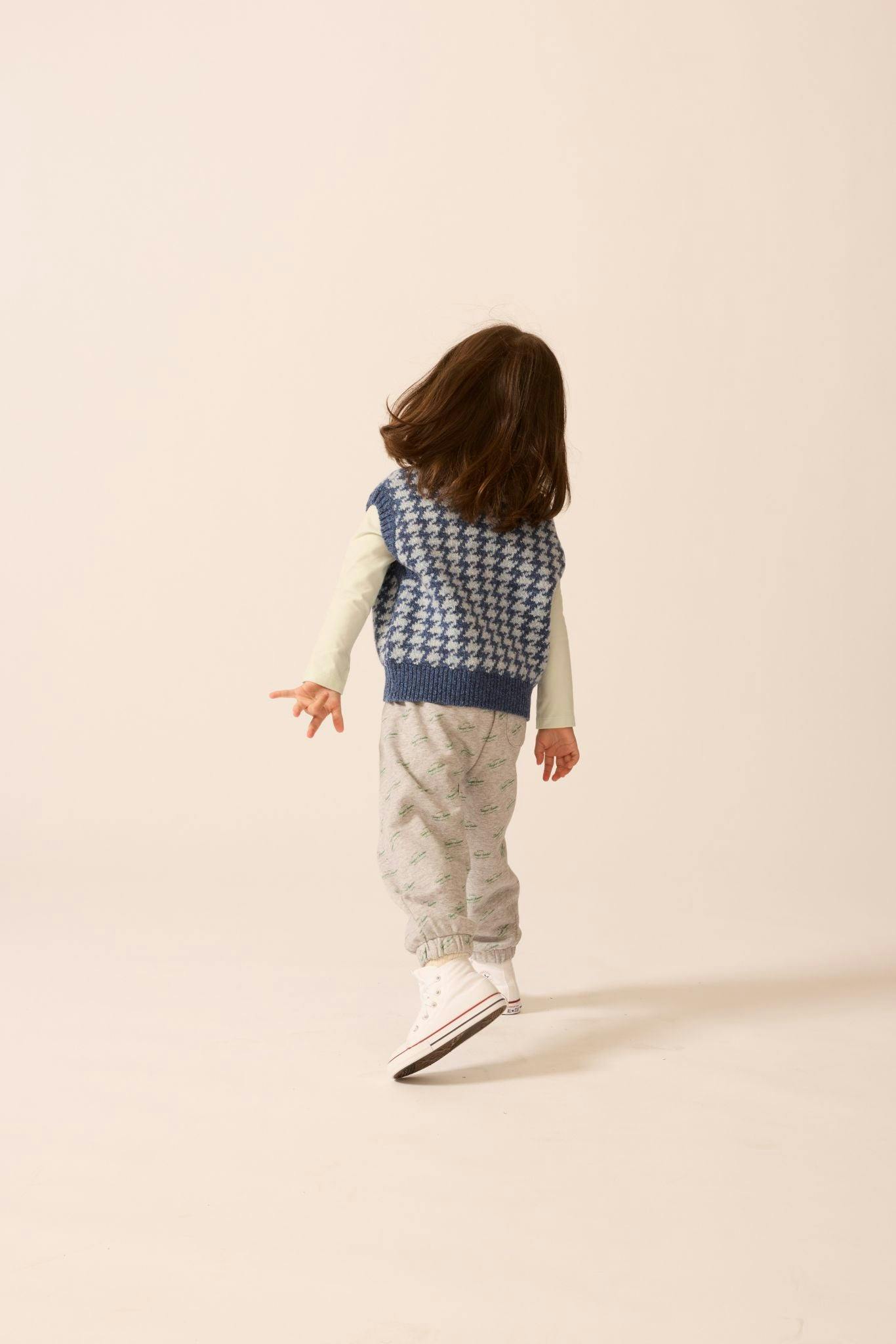 Organic Weekend Jogger in Heather Grey