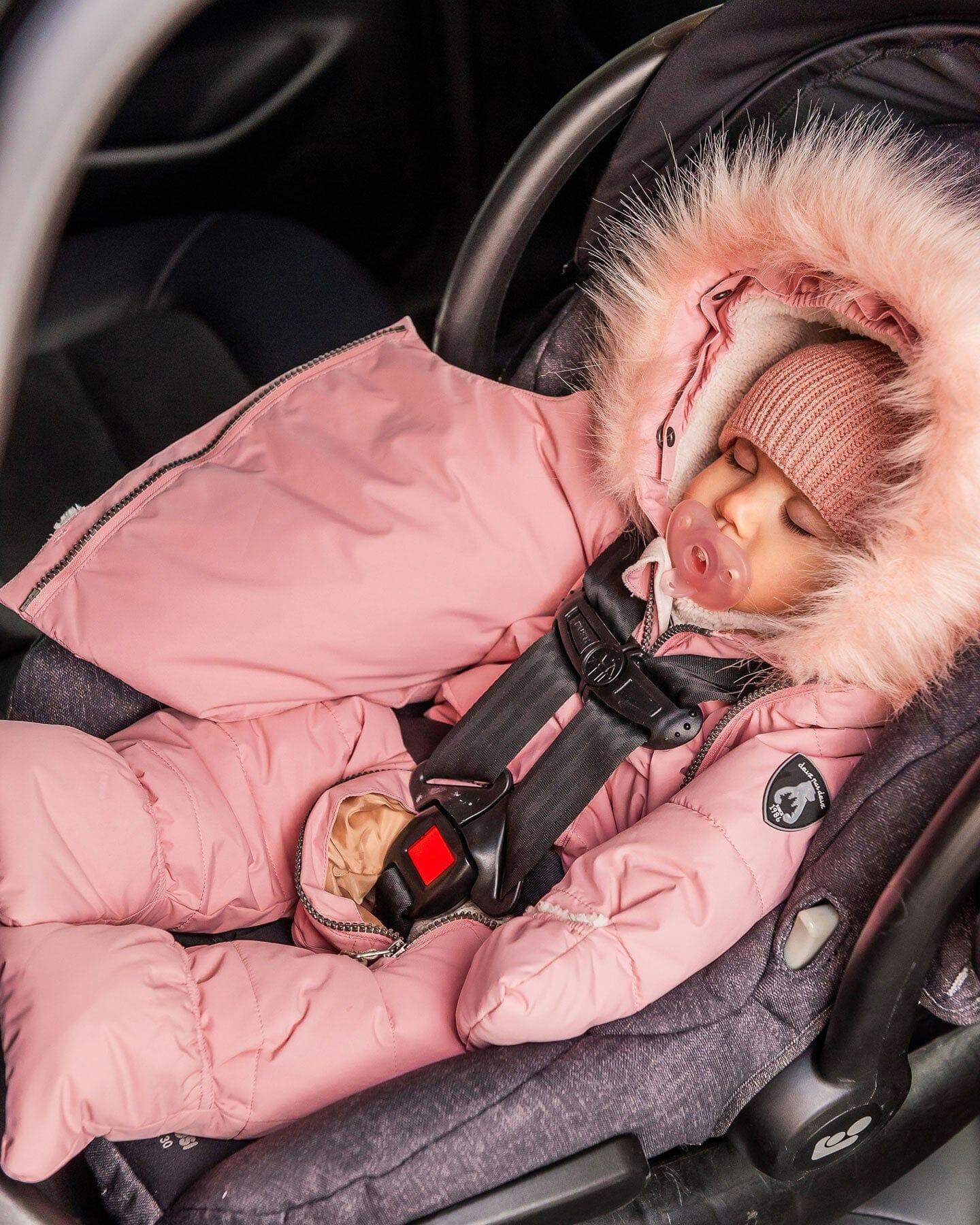 One-Piece Baby Snug Snowsuit Designed for Car Seat