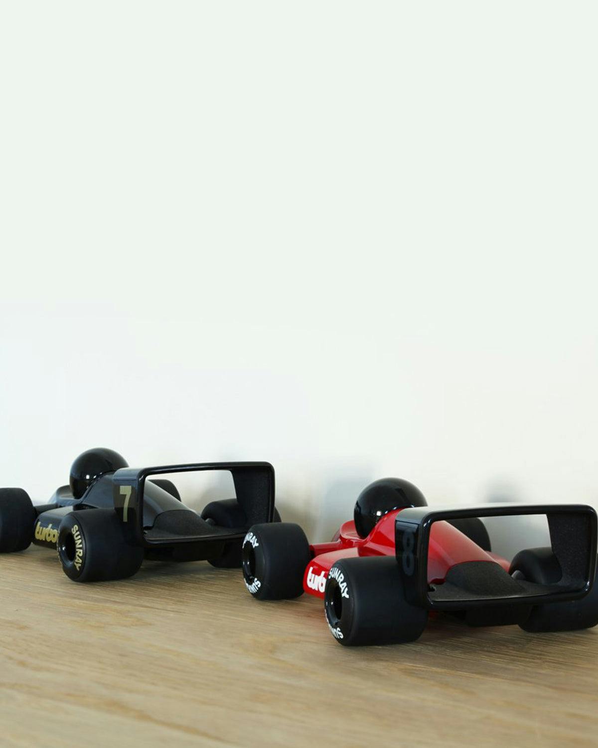 TURBO Verve Jet Black