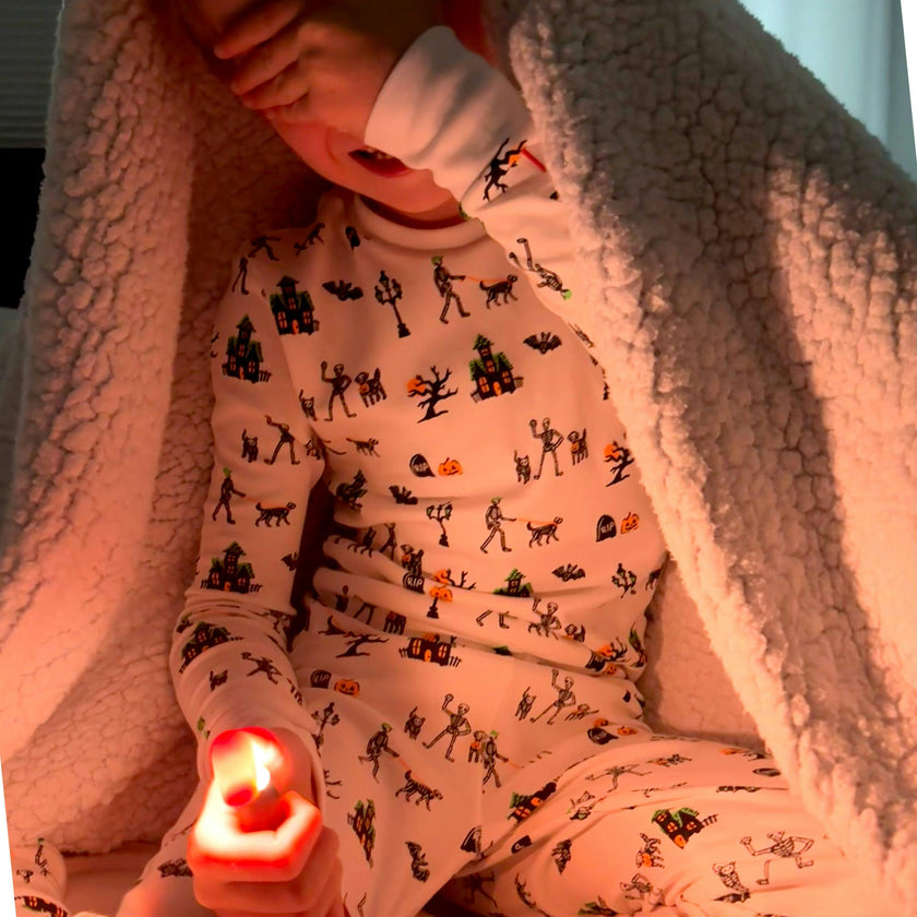 The Organic Long Sleeve Pajama Set [Spooky Skeletons]