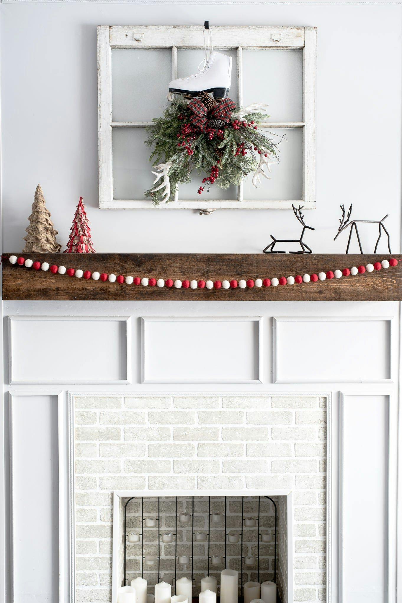 White & Red Ball Felt Garland