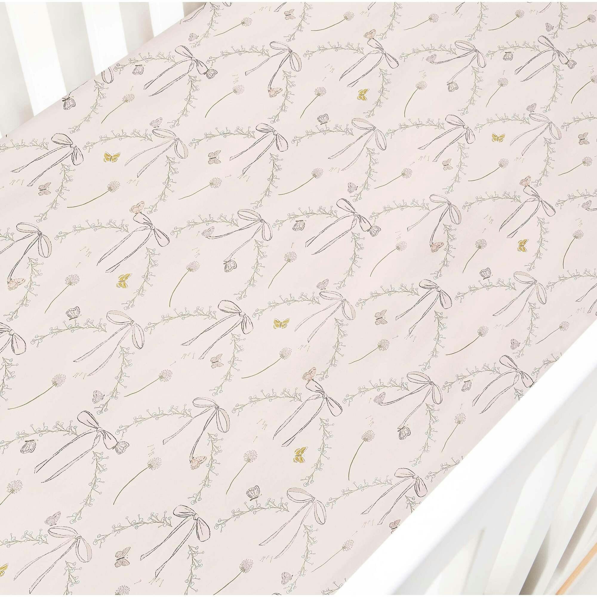 Bows & Butterfly Kisses Crib Sheet