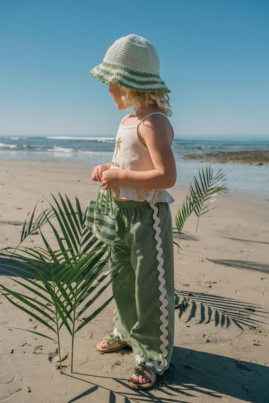 Wide-Leg Pant Set in La Vie en Palm