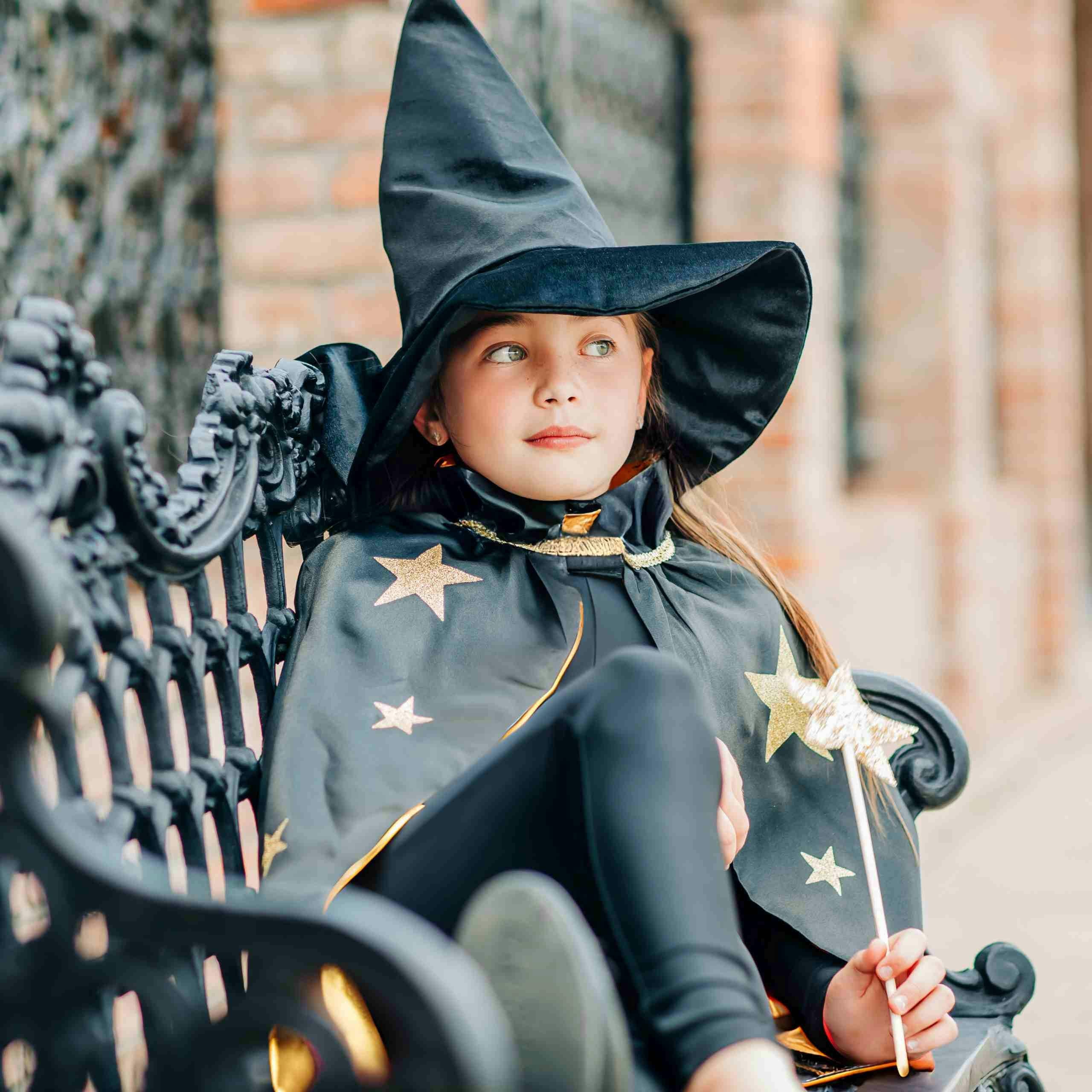 Spellbound Witch  Costume Set, Black