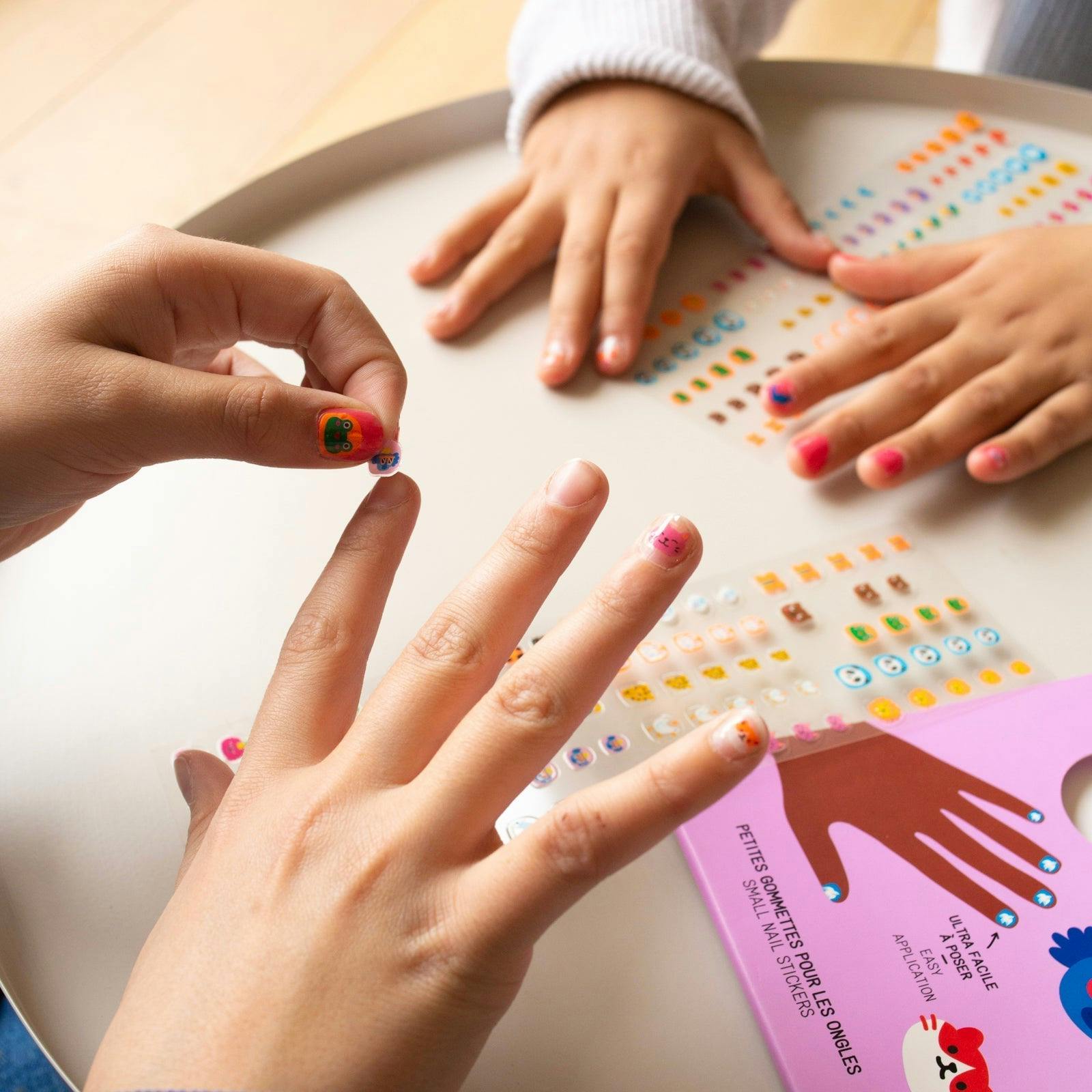 Friends - Nail stickers