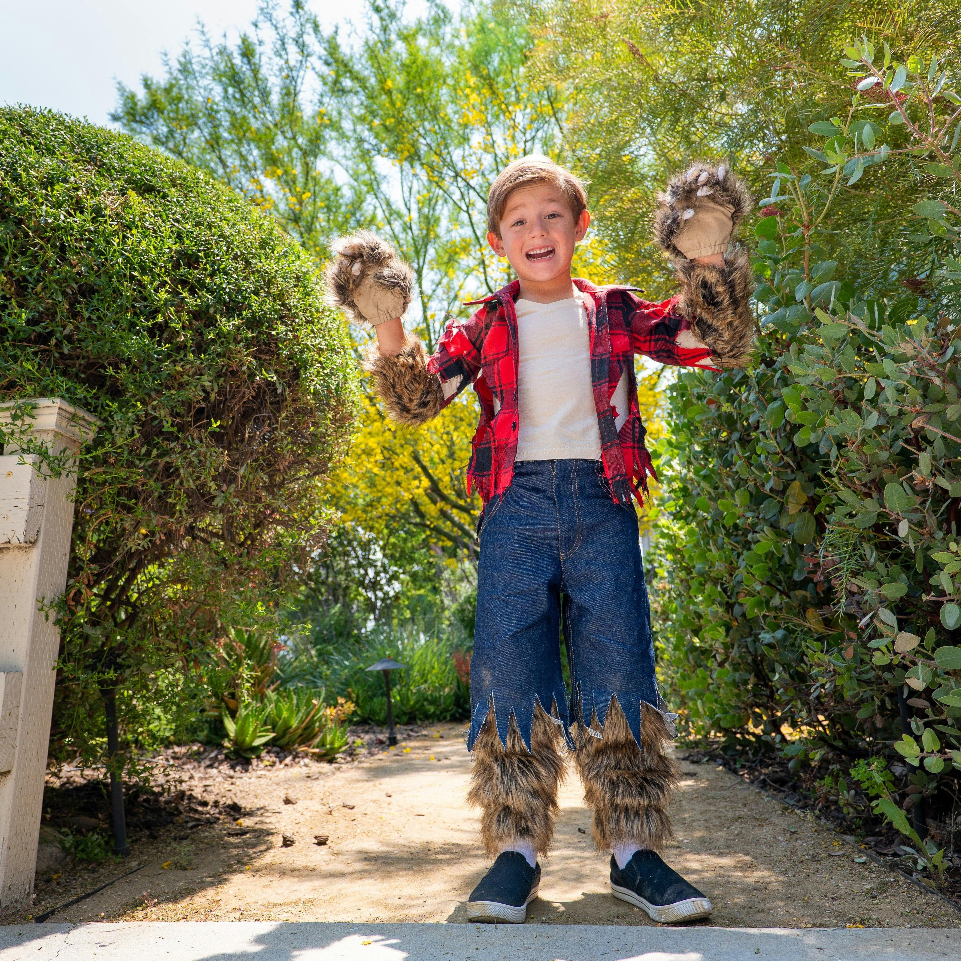 A Leading Role Signature Werewolf Child Dress Up