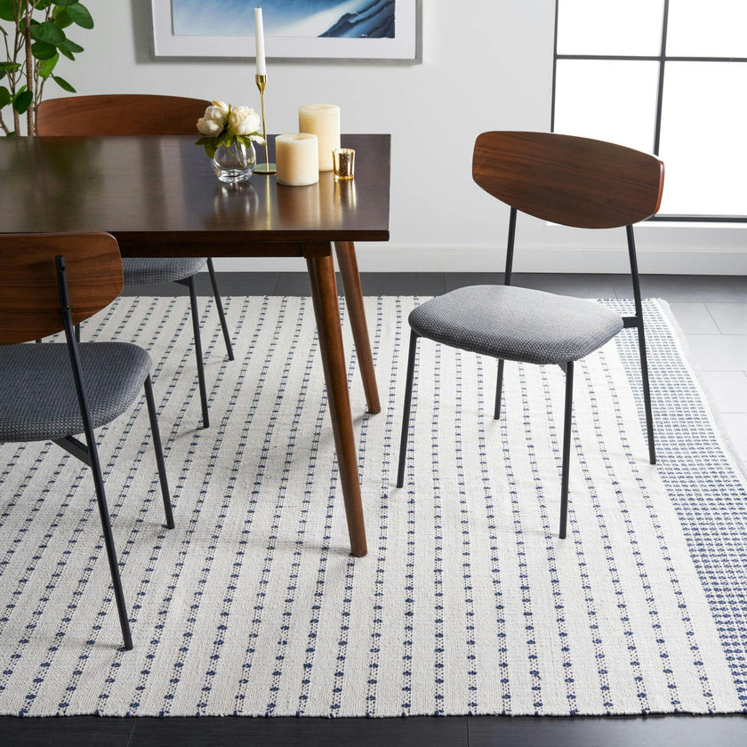 Montauk Dottie Rug, Navy