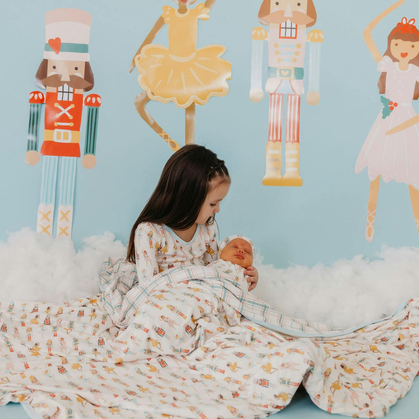 Three-Layer Jumbo Quilt - Juliet