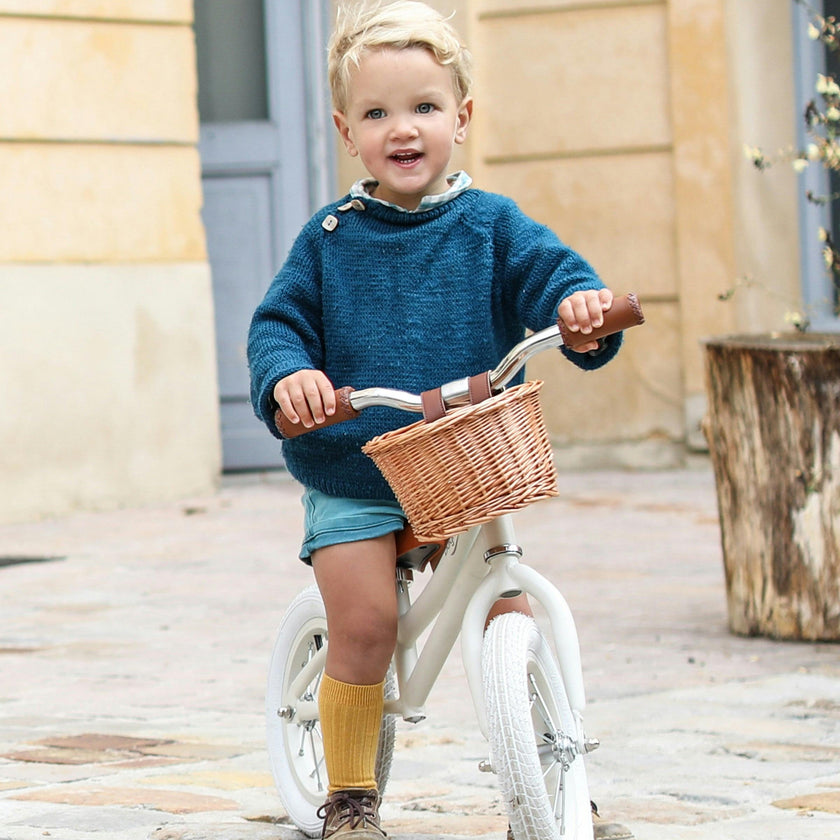 Bicycle BALANCE BIKE Ivory White + Helmet