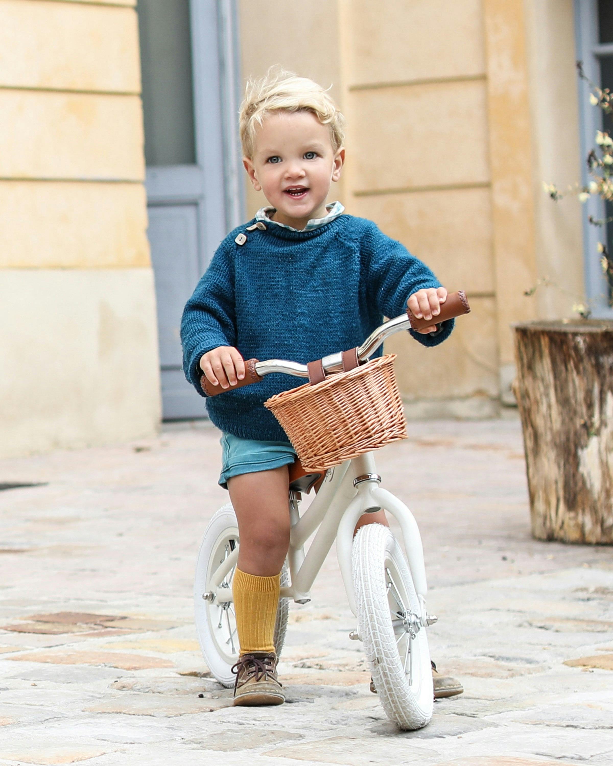 Bicycle BALANCE BIKE Ivory White + Helmet