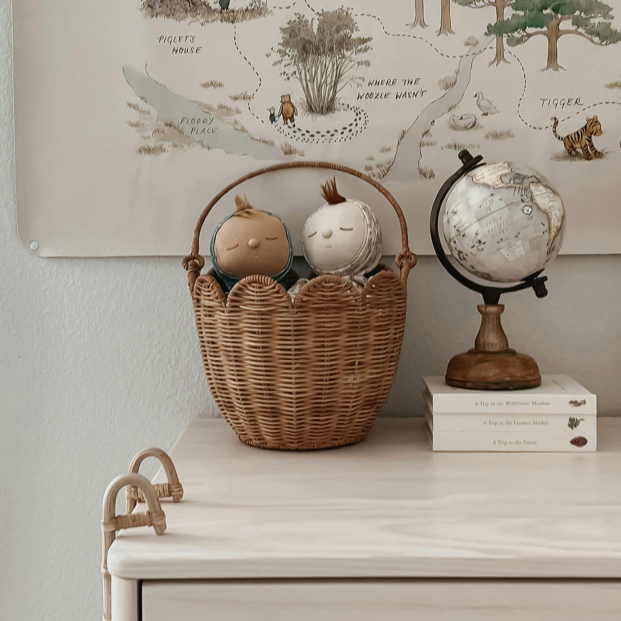 Rattan Tulip Carry Basket - Natural