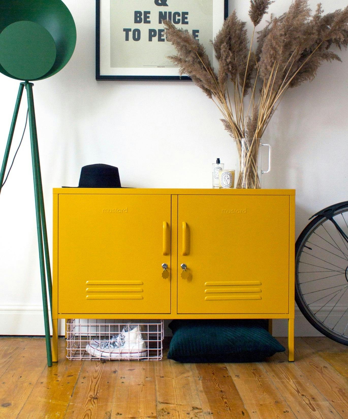 The Lowdown in Mustard