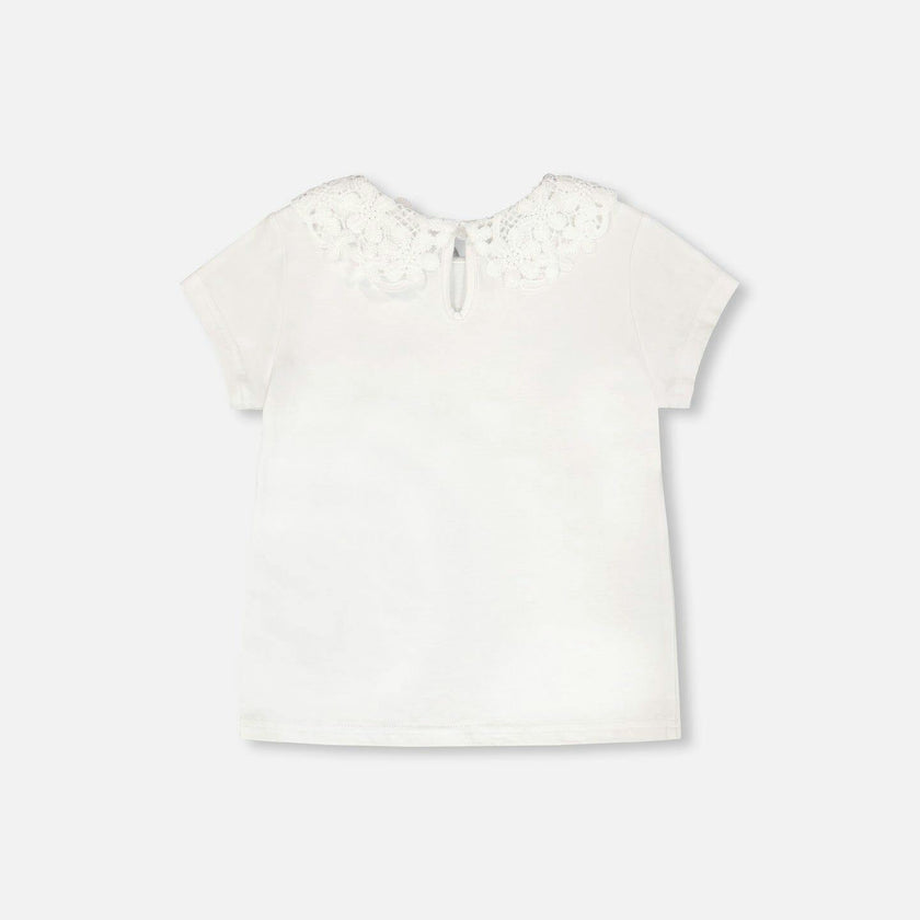 T-Shirt With Crochet Peter Pan Collar