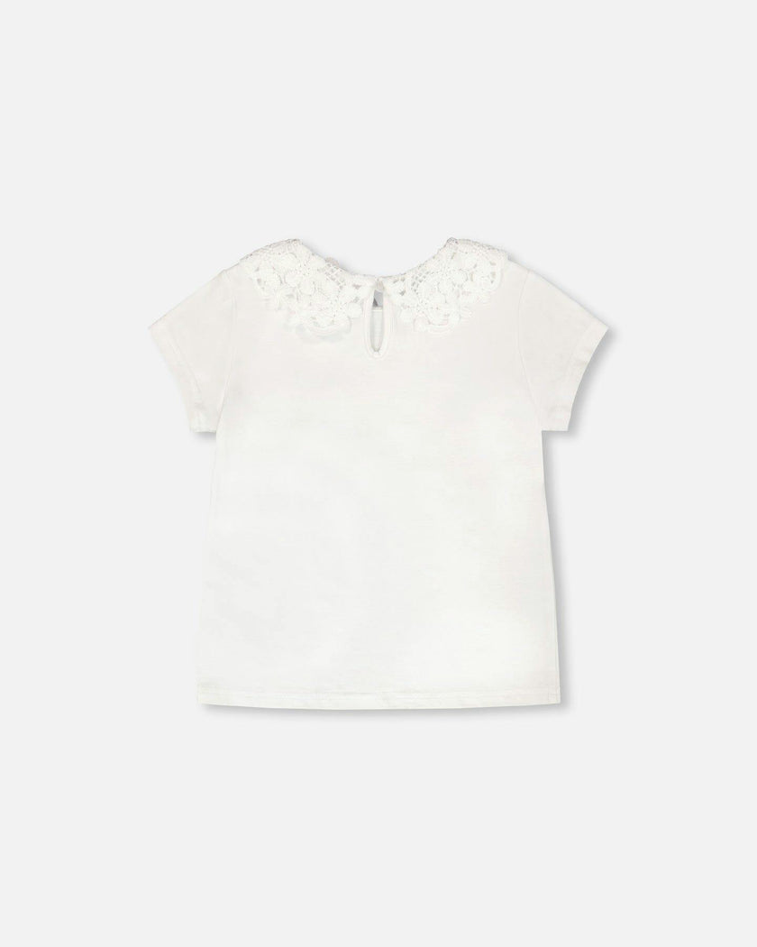 T-Shirt With Crochet Peter Pan Collar