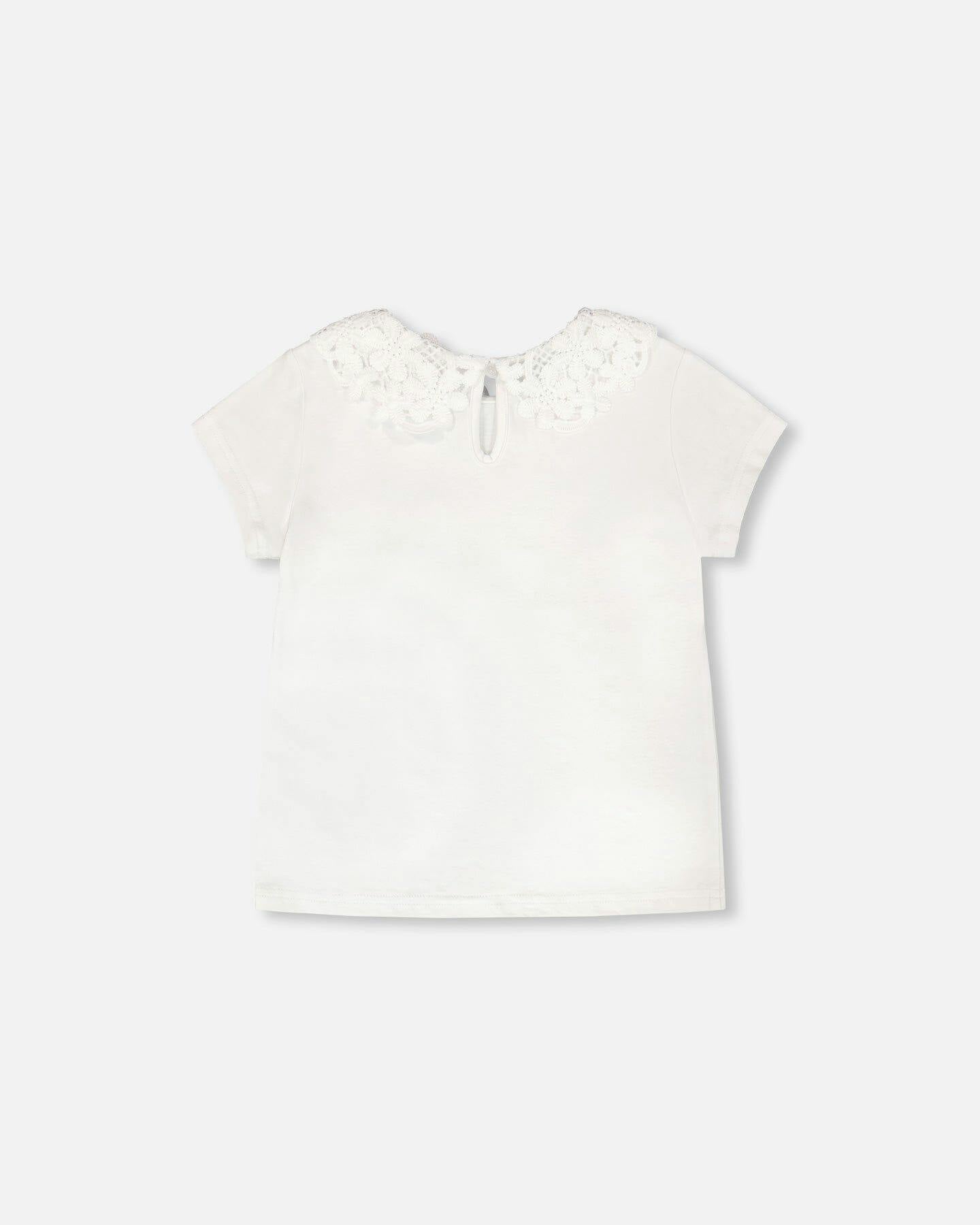 T-Shirt With Crochet Peter Pan Collar