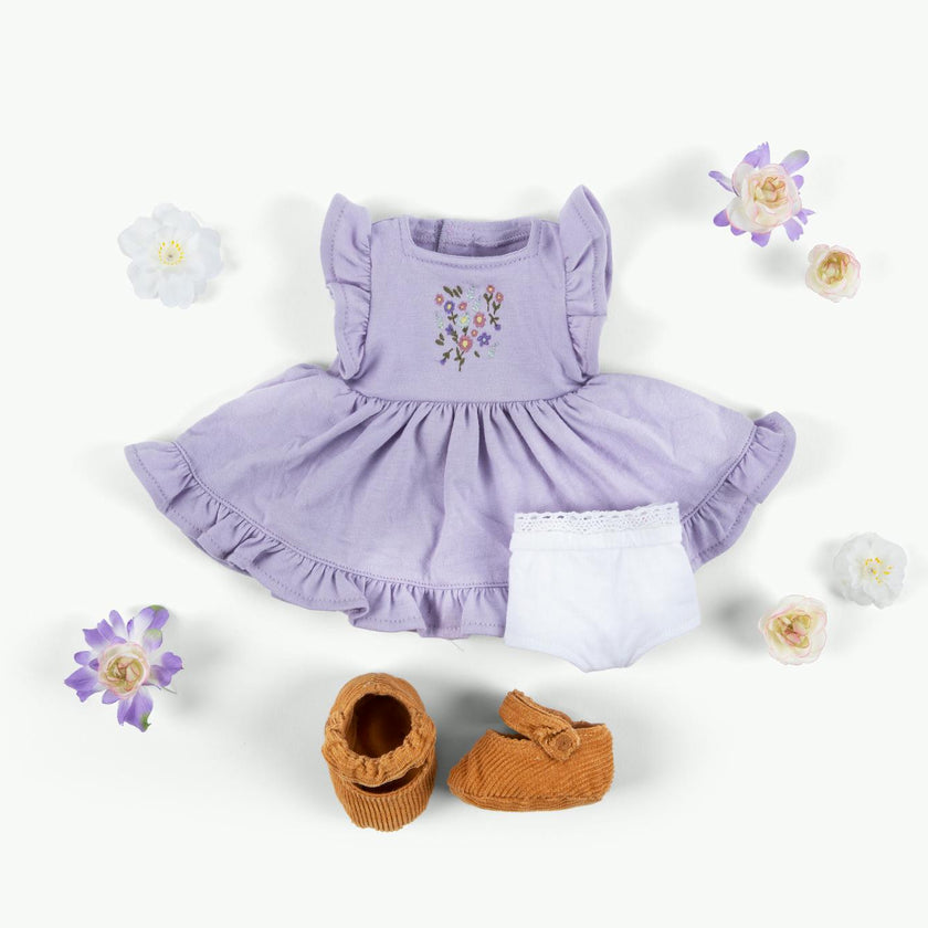 The Clementine Collective knitted doll Amelia