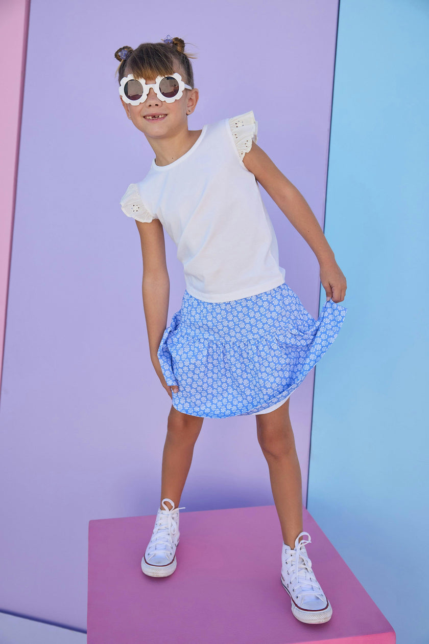 Eyelet Tank