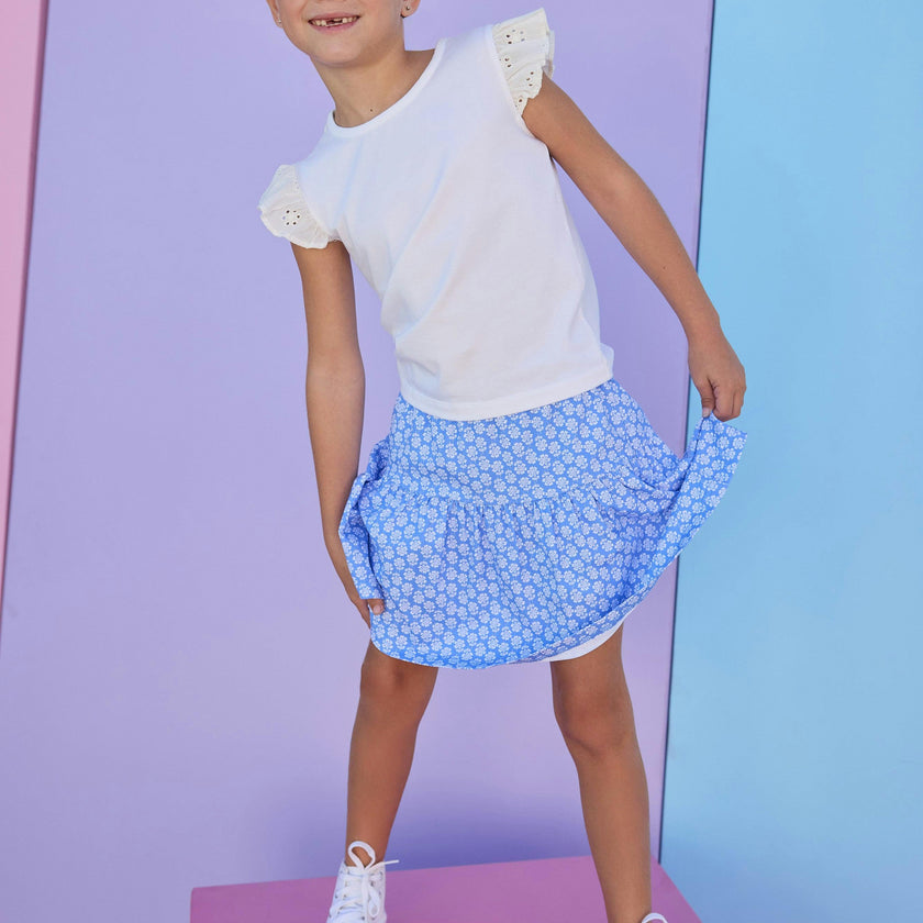 Eyelet Tank