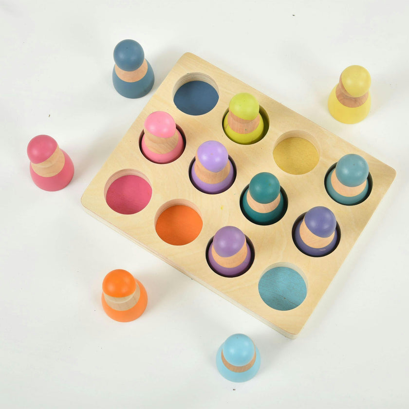 Wooden Rainbow Peg Dolls Figures 12 Piece Set