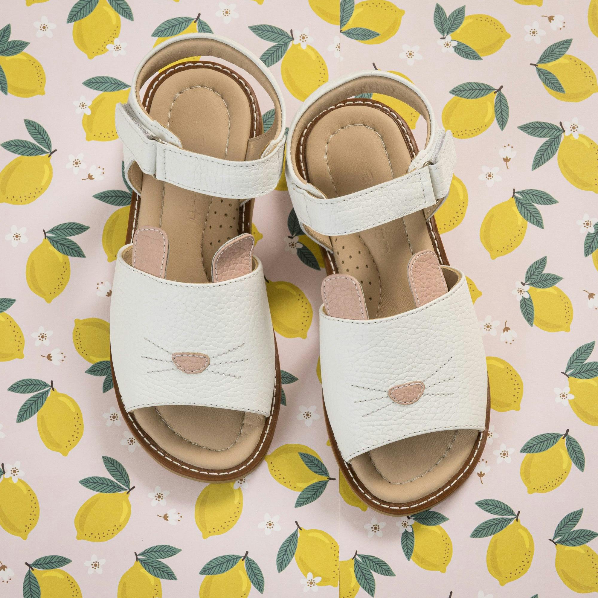 Sandal