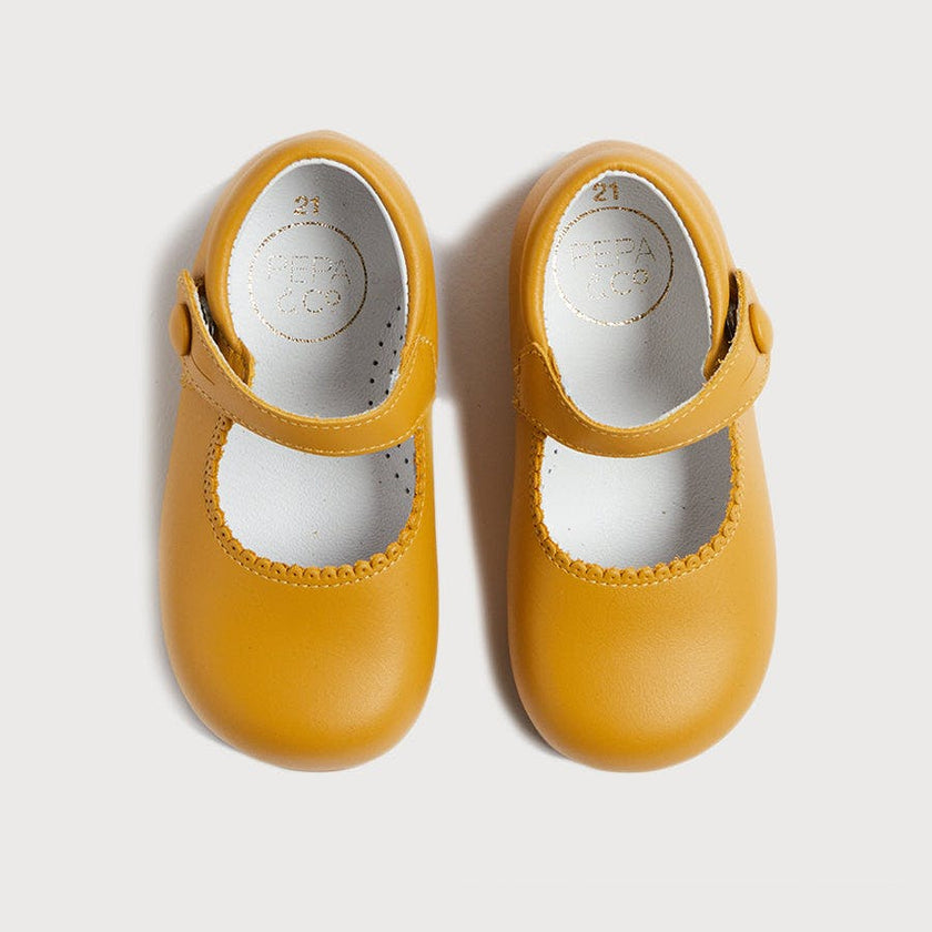 Leather Mary Jane Baby Shoes in Mustard (20-24EU)