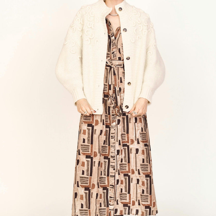 Cusco Croissant Cardigan in Ivory