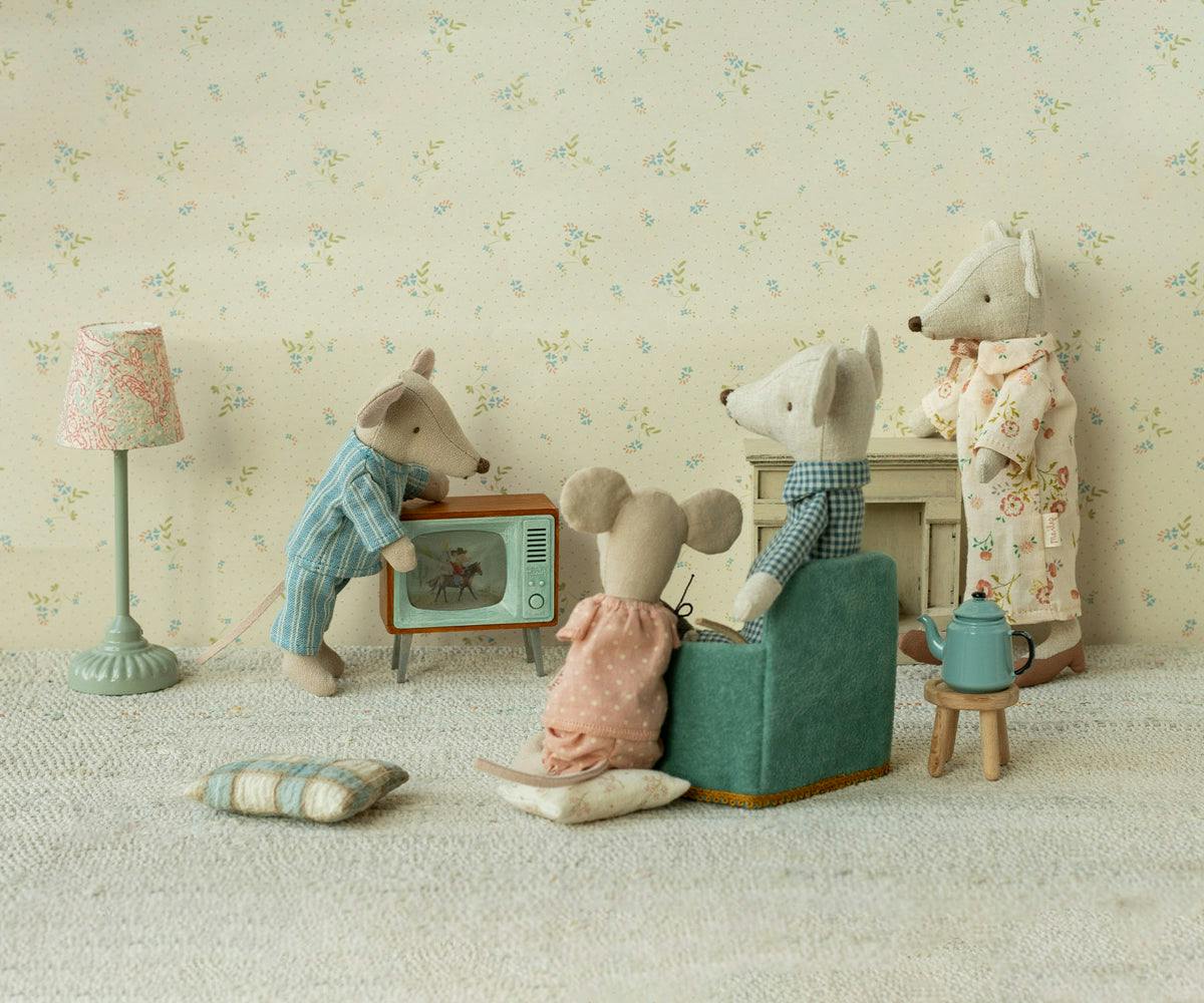 Television, Mouse