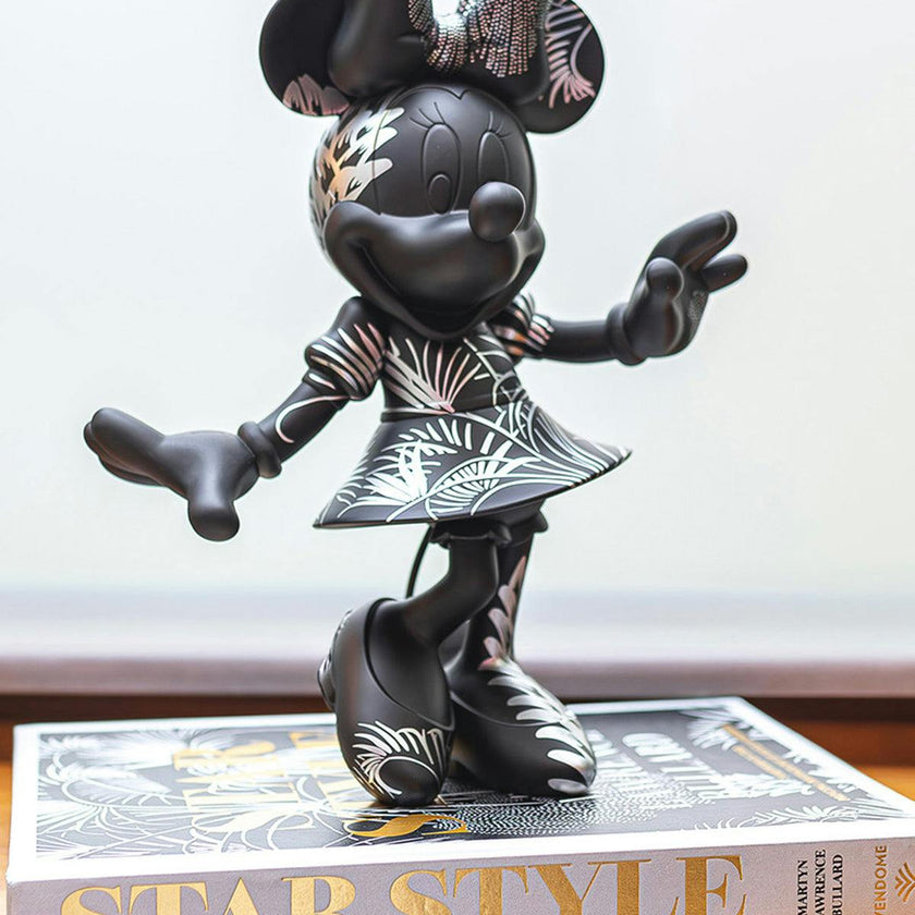 Minne STAR STYLE Black & Grey 12in