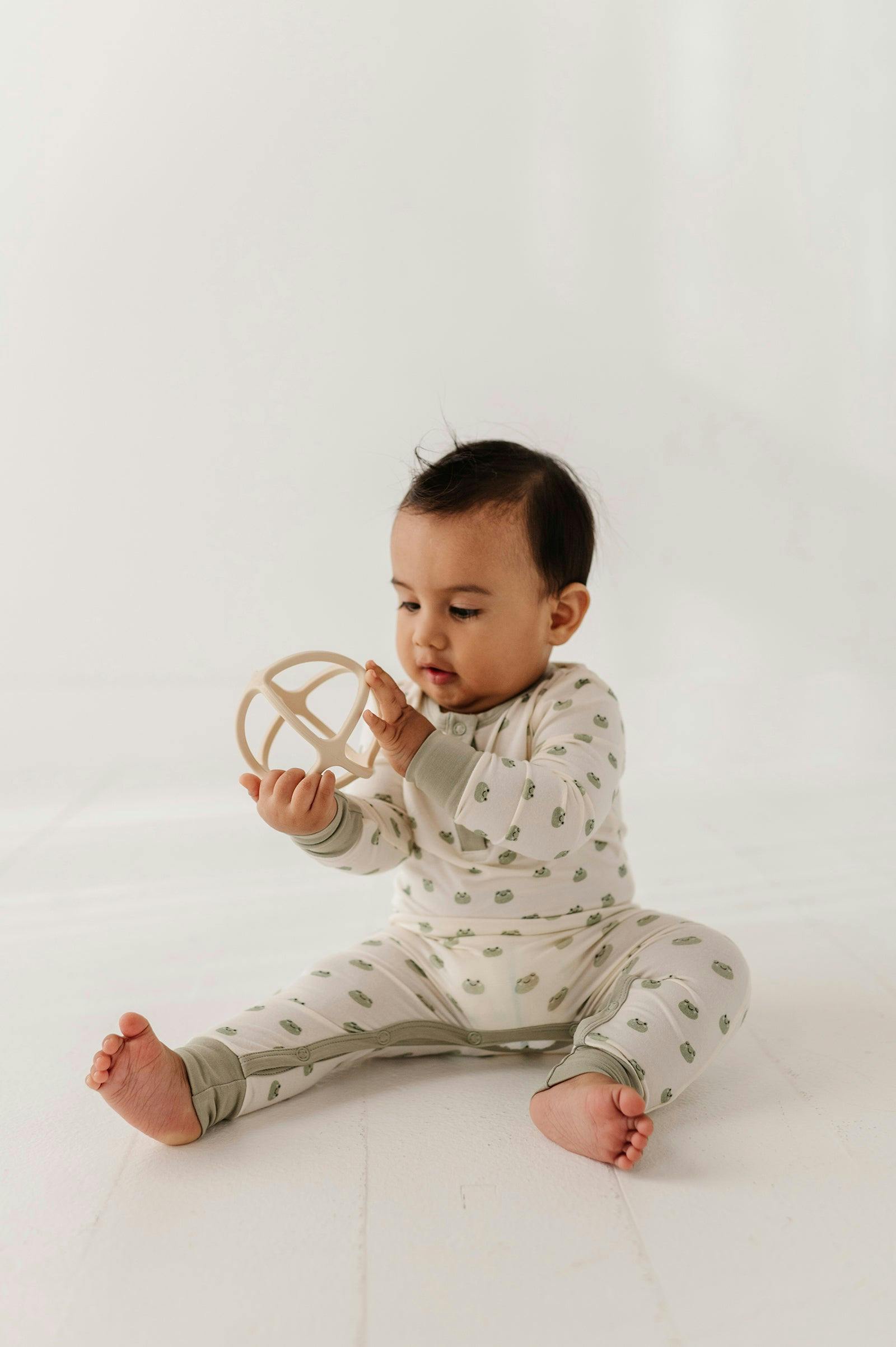 Baby Boy Snap Romper in Miniature Frogs