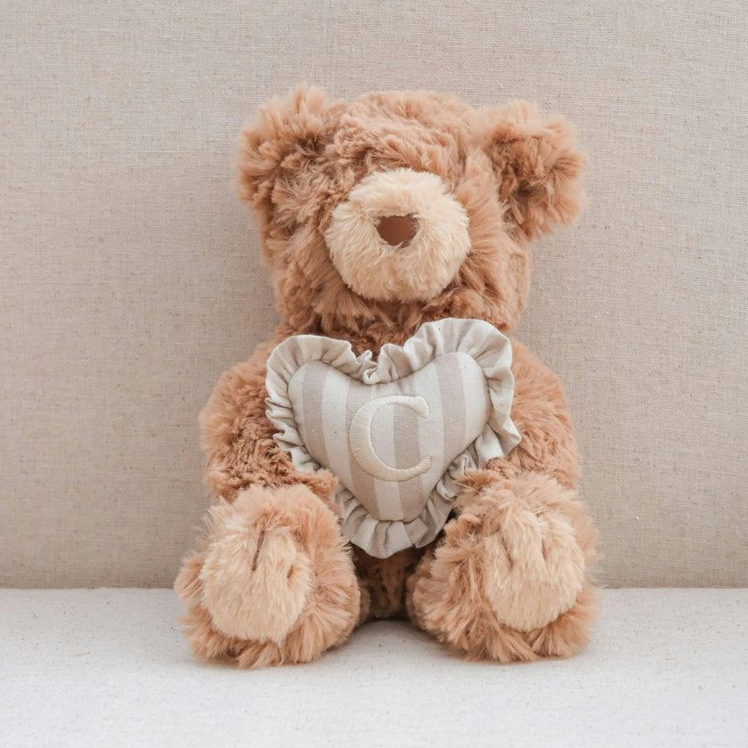 INITIAL TEDDY