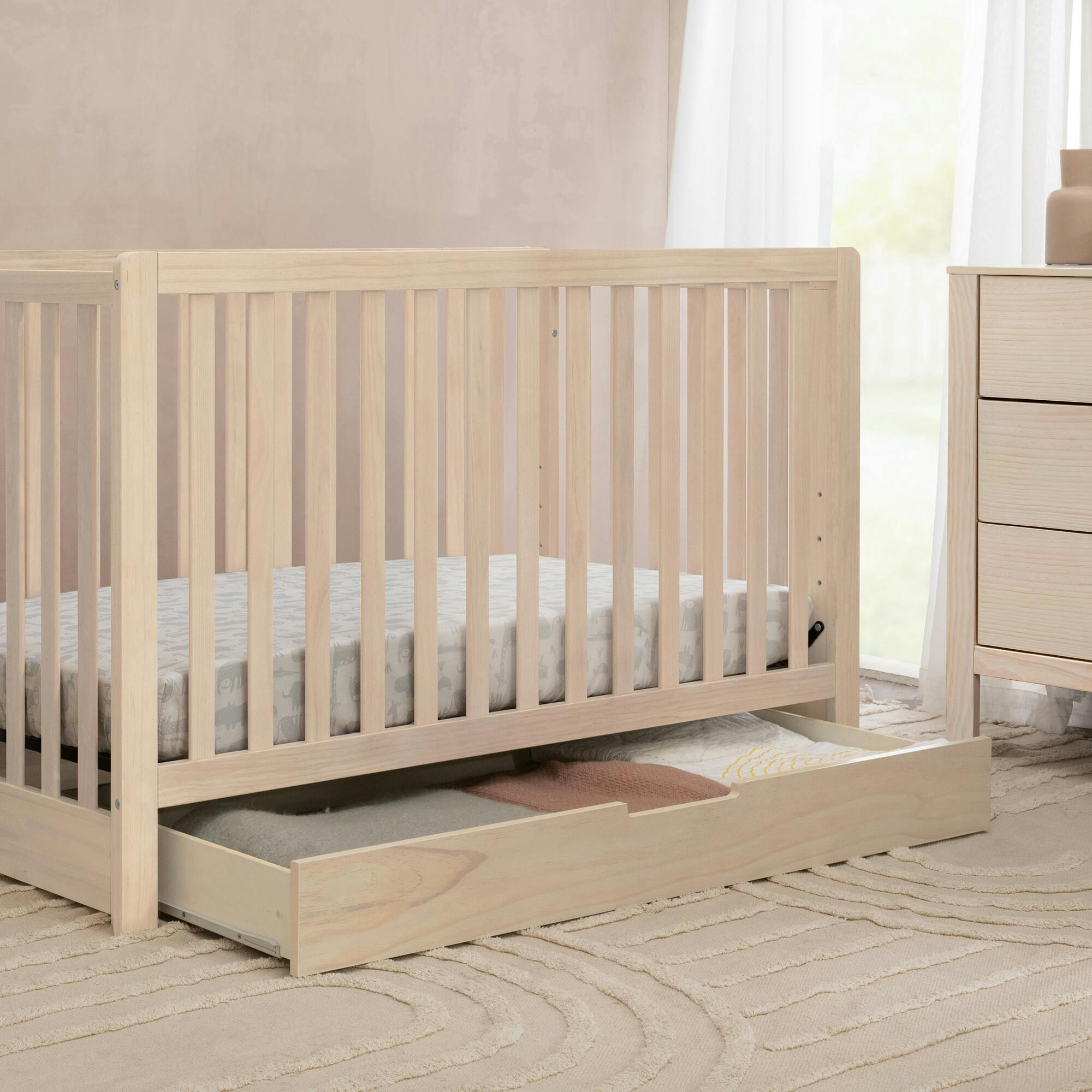 Colby 4-in-1 Convertible Crib With Trundle Drawer