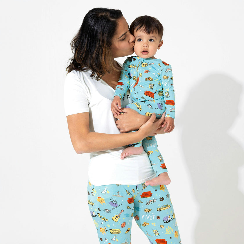 FRIENDS™: Central Perk Bamboo Women's Pajama Set