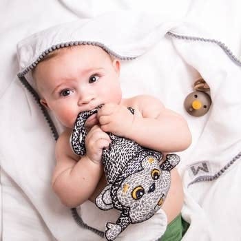 Bamboo Pom Pom Swaddle