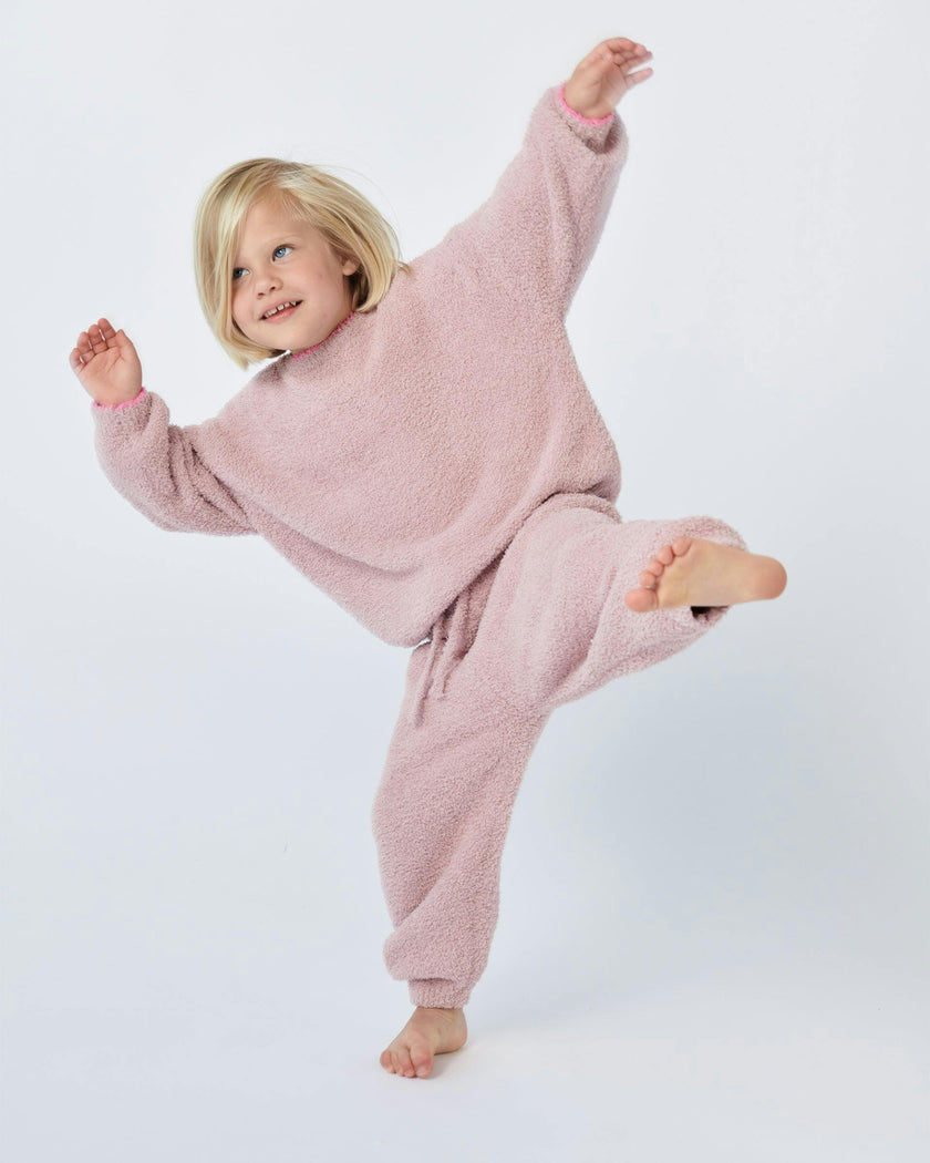 Lounge Pants • Fuzzy