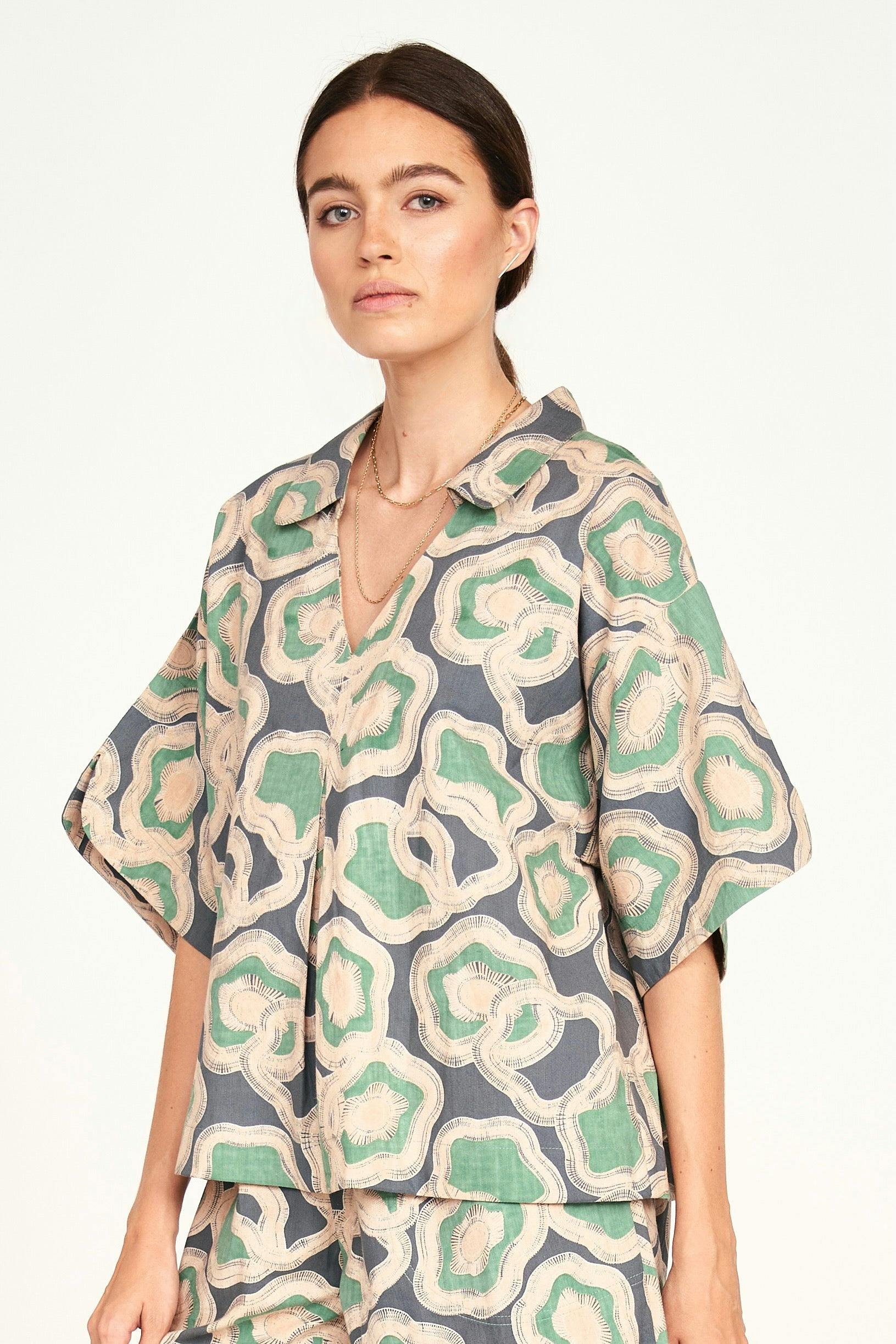Lanai Top in Marine Puddles