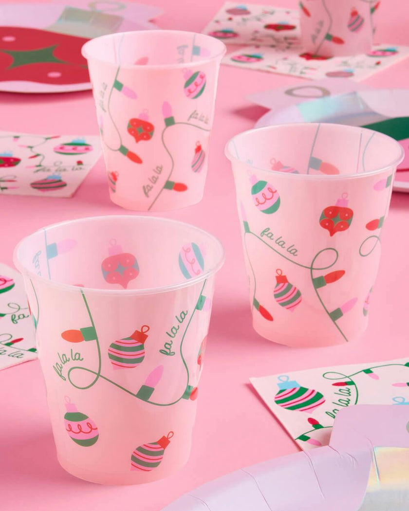 Merry Sipmas Cups - 16 plastic cups
