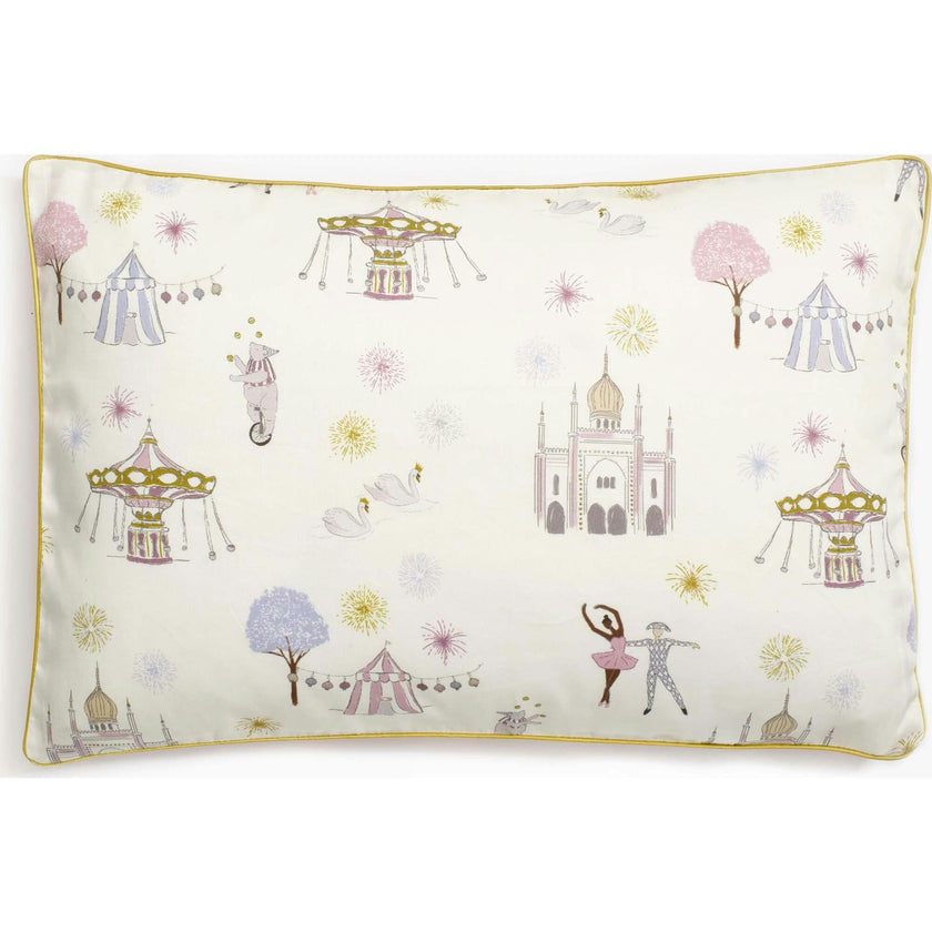 Adventures in Wonderland Toddler Pillow Set, Prints
