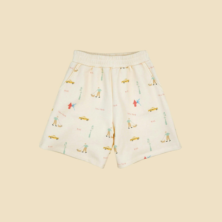 Organic Weekend Shorts in City Scenes